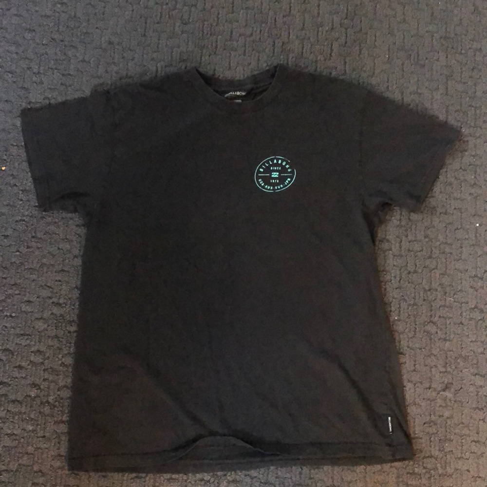 Billabong graphic tee
